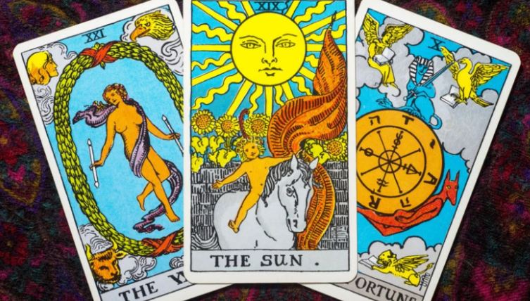 List Of Common Myths About Tarot Card Reading