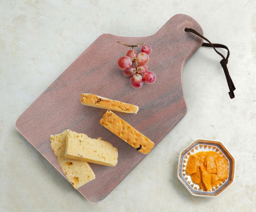 The Allure of Marble Trays and Wooden Service Trays